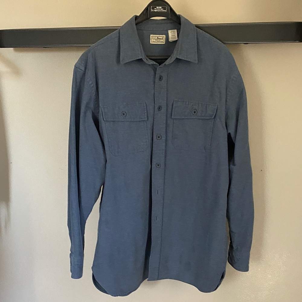 L.L. Bean Men’s Chamois Cloth Shirt – L Regular – Blue